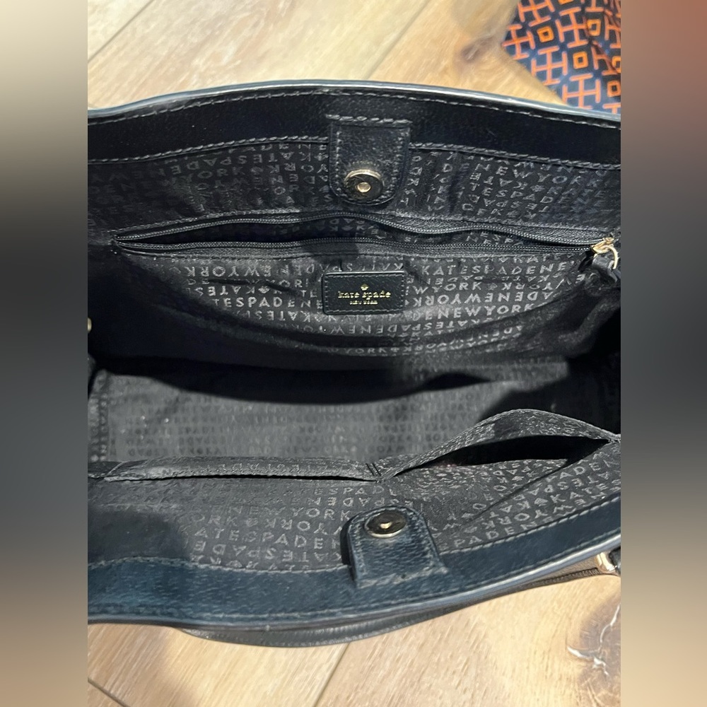 Kate Spade Tote - Picture 3 of 3